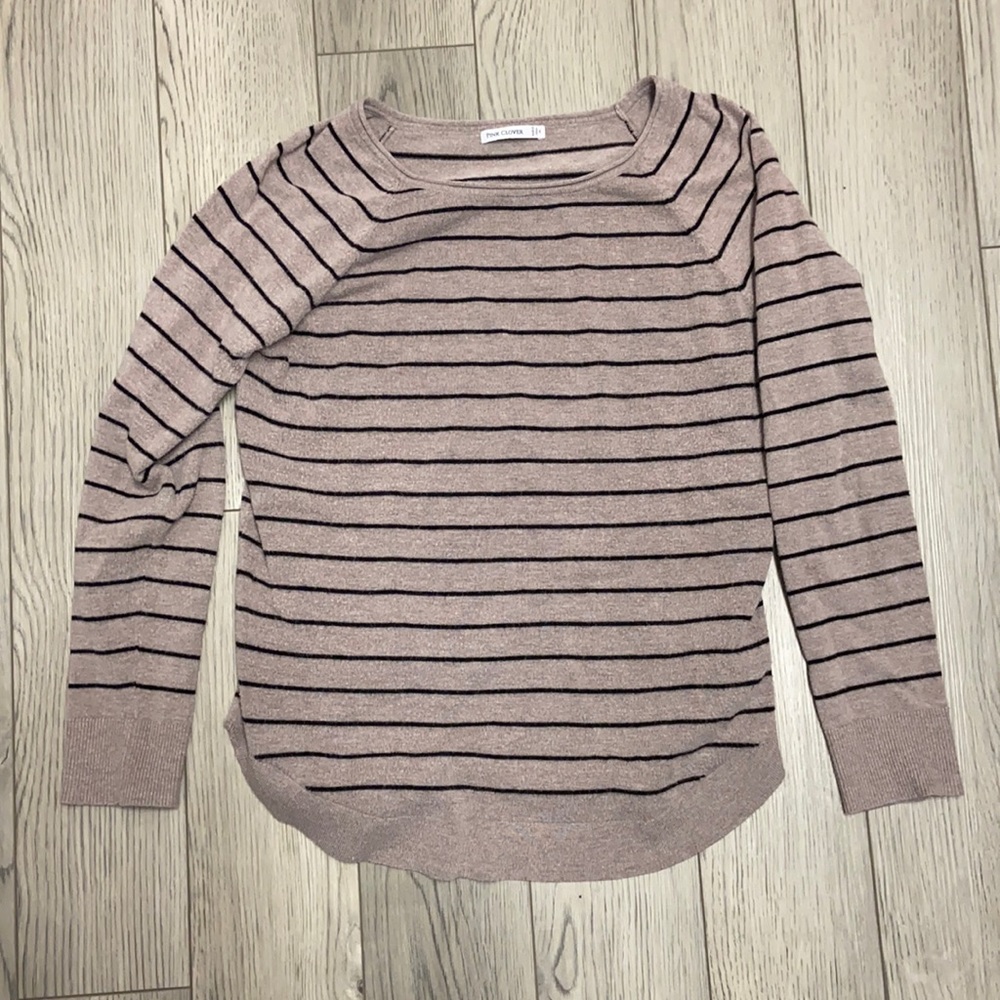 Darn tan sweater medium